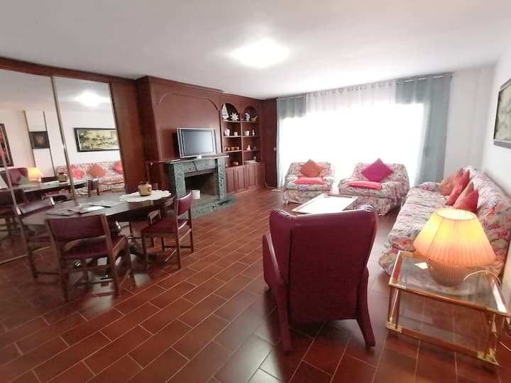 Apartamento En 1ª Linea De Mar,terraza Y Ascensor - Comarruga