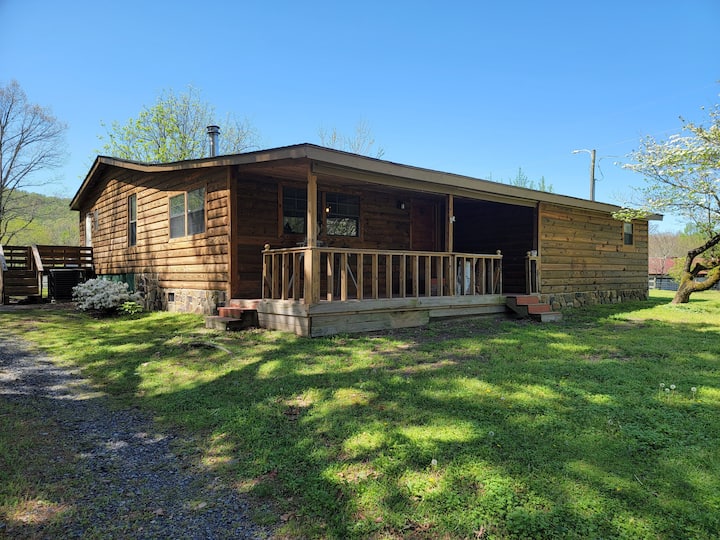 Family & Pet Friendly 4 Bedroom Home! Houses for Rent in Mena, Arkansas, United States Airbnb
