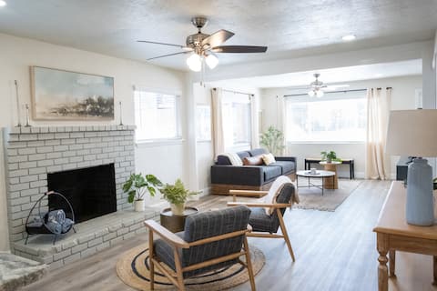 Home in Clovis/Fresno, Recently Remodeled 3Bd/2Bth