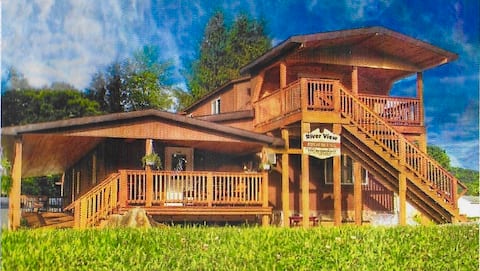 Unique 5 bedroom accommodations on the Gap Trail