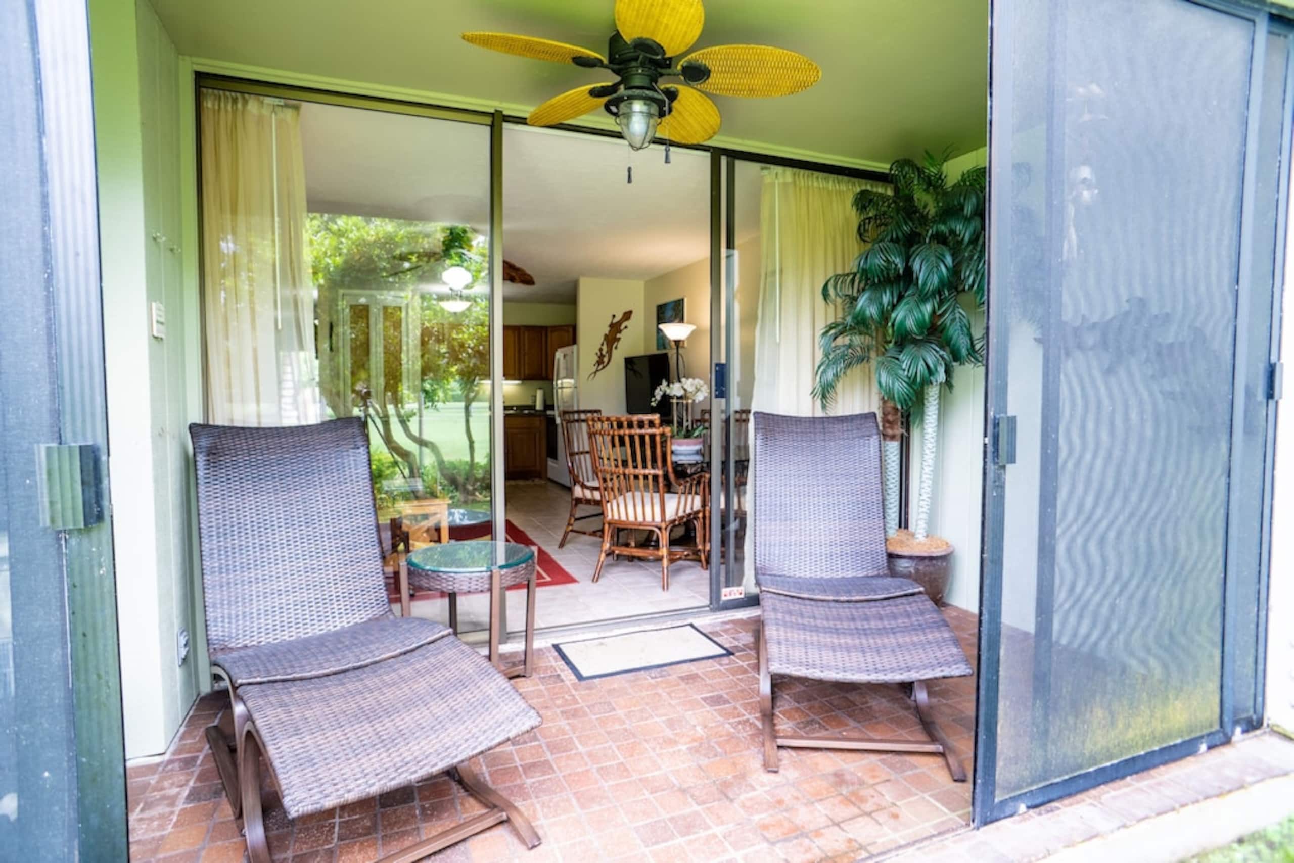 Condo in Kahuku · ★4.74 · 1 bedroom · 2 beds · 2 private baths - Image 3
