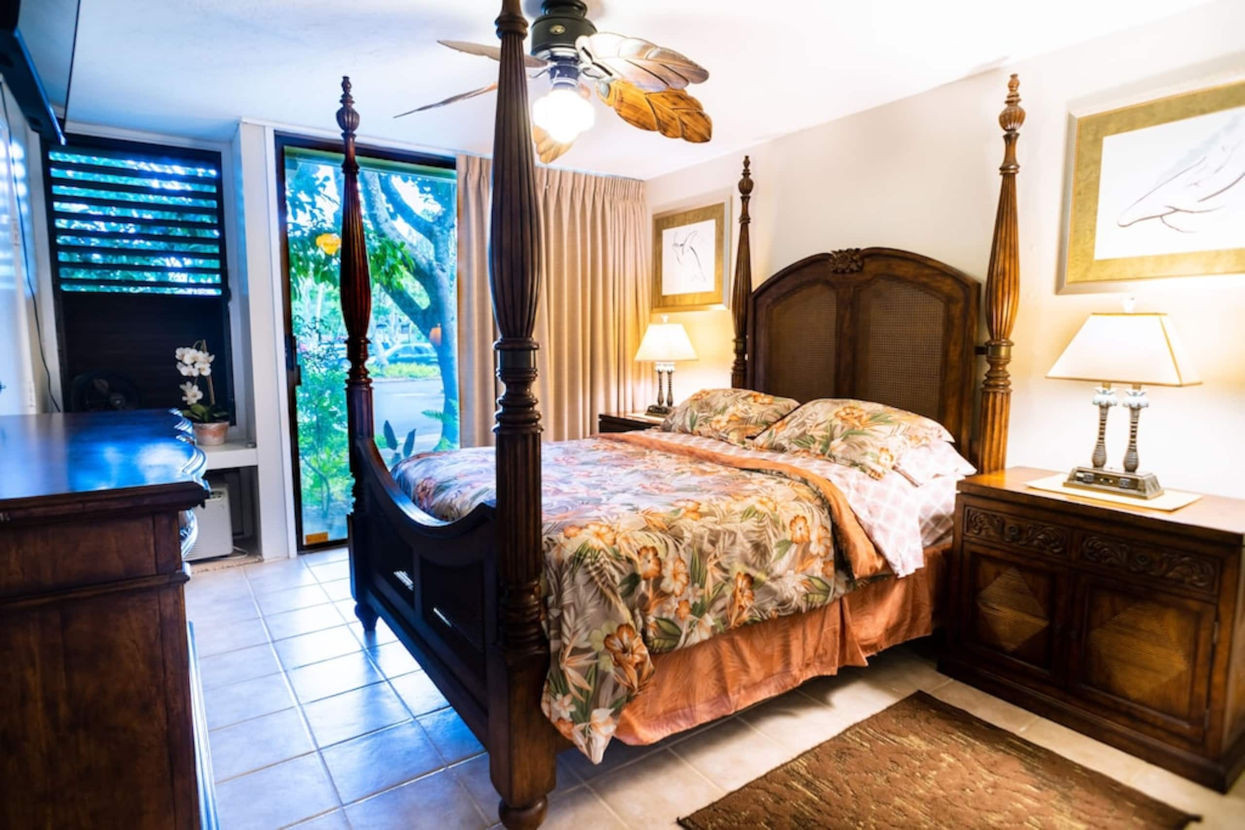 Condo in Kahuku · ★4.74 · 1 bedroom · 2 beds · 2 private baths - Image 2