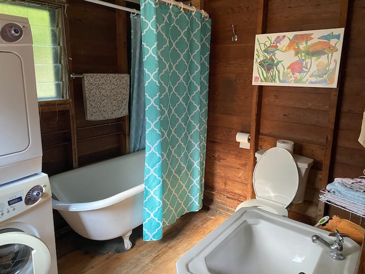 Top 10 Airbnb Vacation Rentals In PlymptonWyoming, Canada Updated