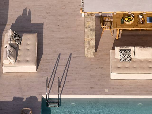 Villa Manikas Milos – Private Pool & Sea Views gallery image 4