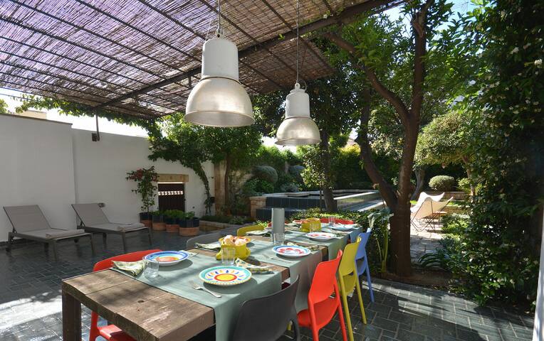 Abitazione di pregio con piscina vicino al mare gallery image 4