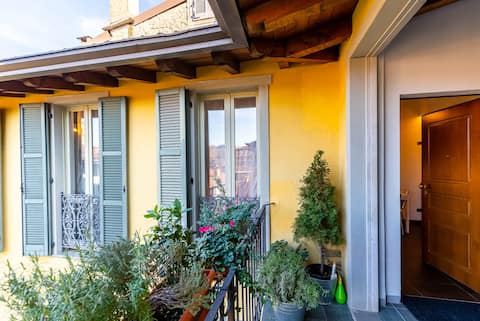 Popular Airbnb listing: Fiò's house in Bergamo