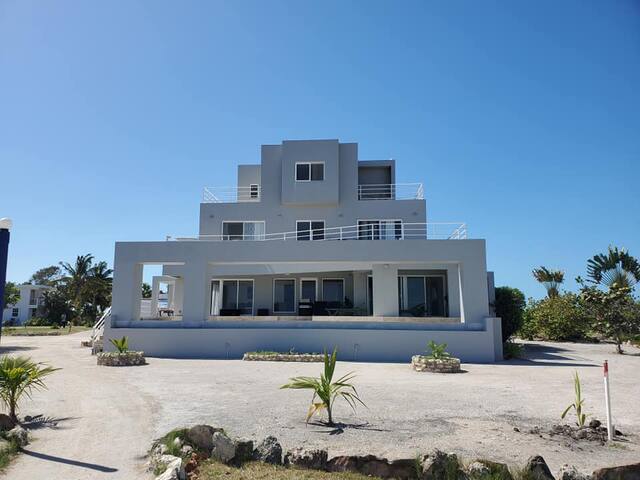 Casa De Tortuga – 4 bed villa sleeps 8-10! gallery image 5