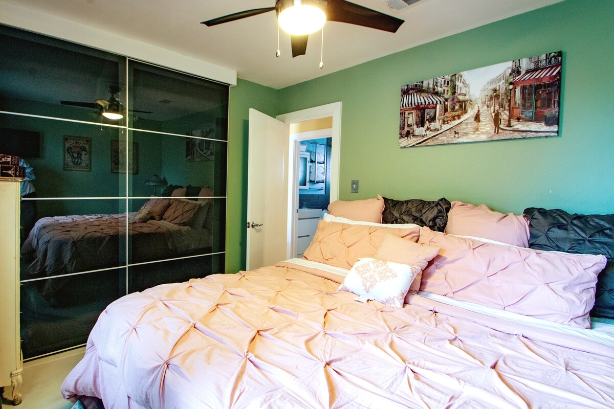 Austin ADVENTURE HOUSE+ Central near Downtown