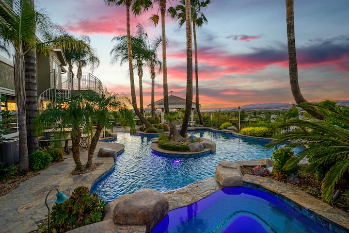 Mountain View Oasis - Luxury Heated Pool Paradise - Simi Valley, CA