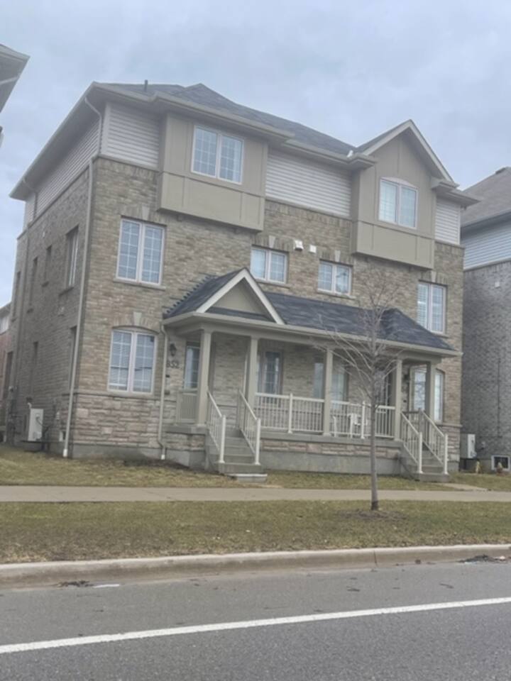 Ajax Vacation Rentals & Homes Ontario, Canada Airbnb