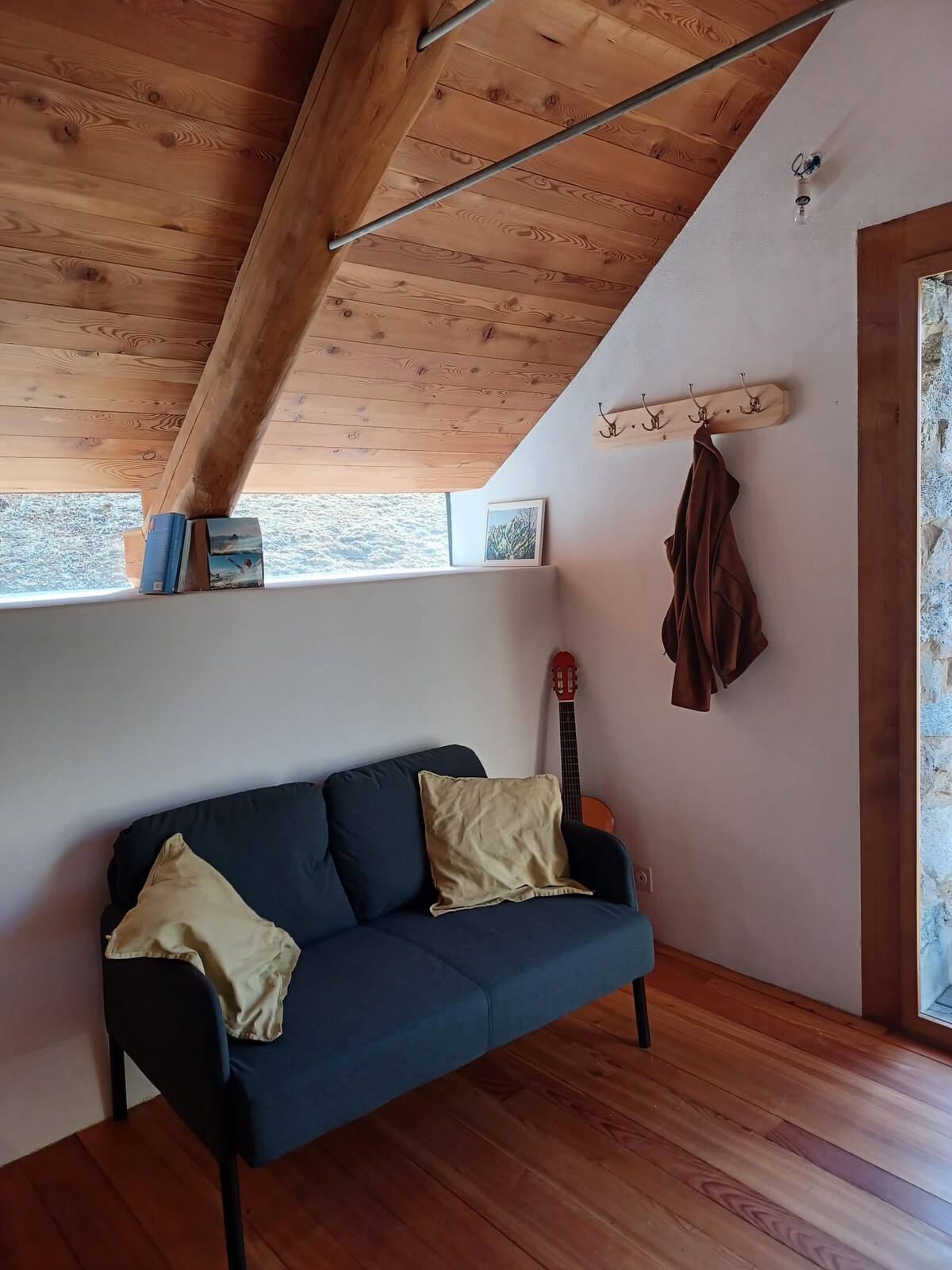 Top performing Airbnb: Rustic in the middle of nature in Ticino
