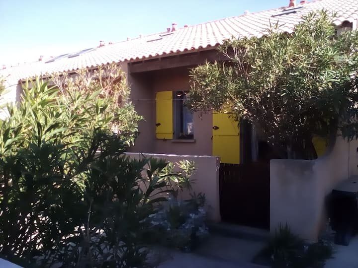 House 50m From The Beach. - Leucate