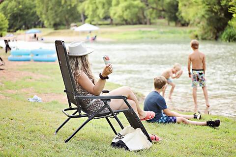 #32 Son's River Ranch - Glamping Cabin w/ 2 Q Beds
