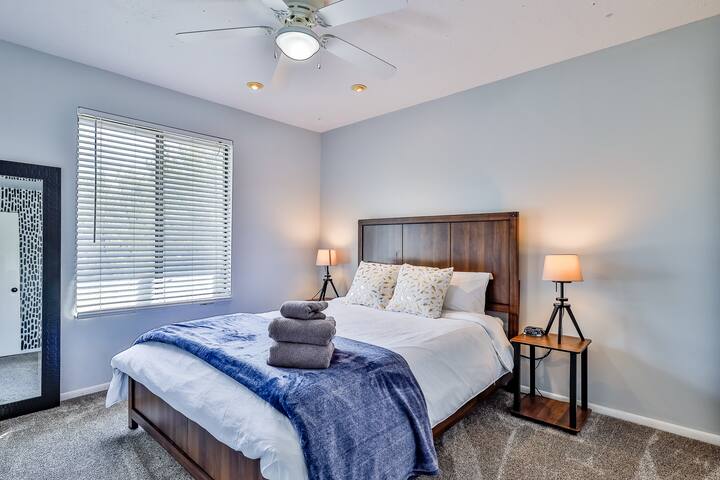 חדר שינה מס '3 (מזרן קווין סייז) 