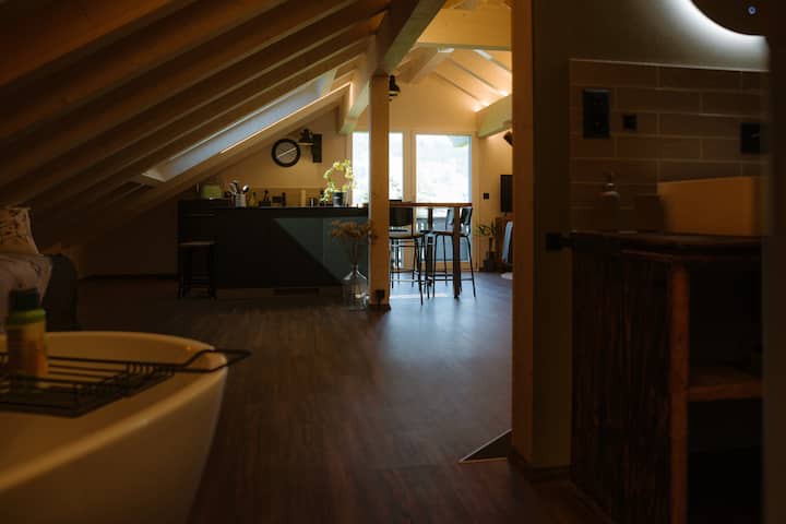 Ხედები სააბაზანოდან