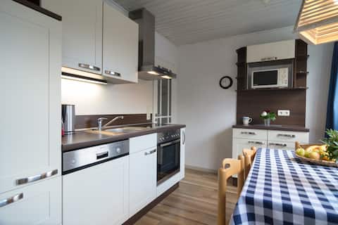 Popular Airbnb listing: Lovely apartment with balcony - only 400 m to the North Sea in Neuharlingersiel