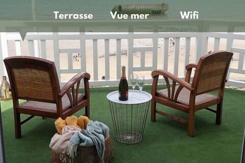 Luxury apartment ☀ with terrace and sea view