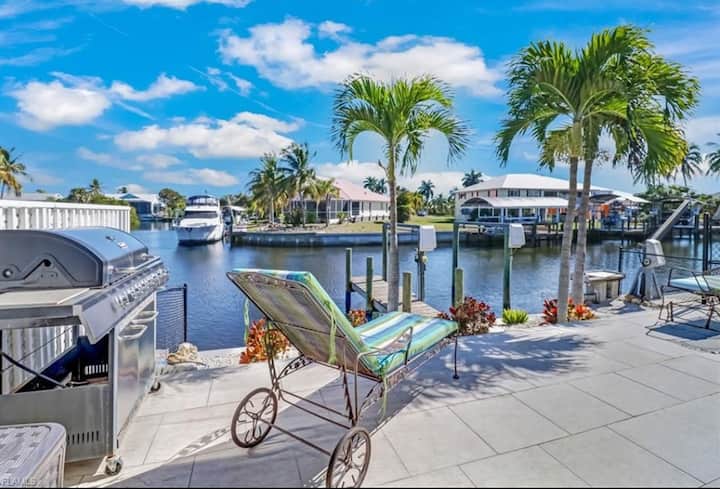 Island Paradise Waterfront King B/r, Full Kitchen