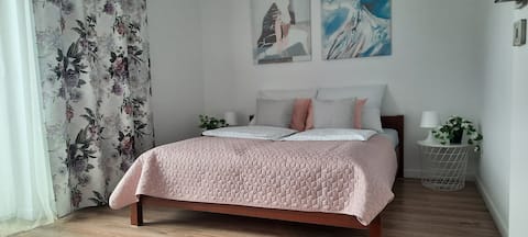 Popular Airbnb listing: Apartament 39 free parking in Lublin