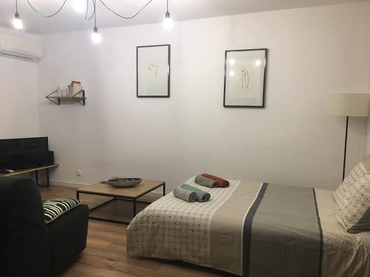 Studio Tout éQuipé Avec Balcon Et Wi-fi - Sanary-sur-Mer