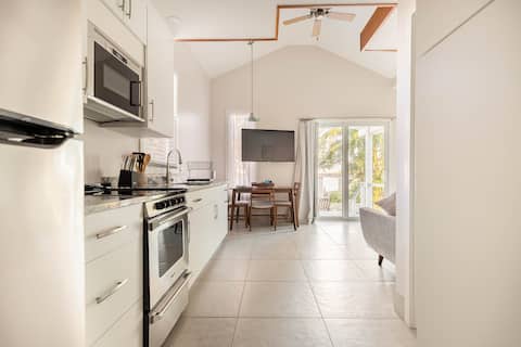 Waterfront View Cottage