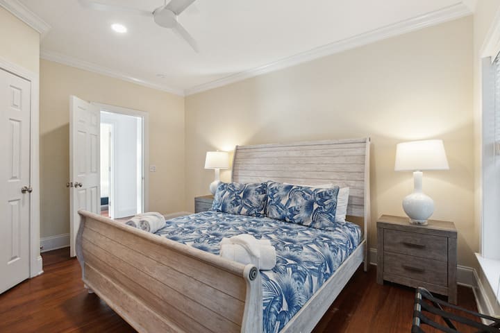 walk in closet (door on left)