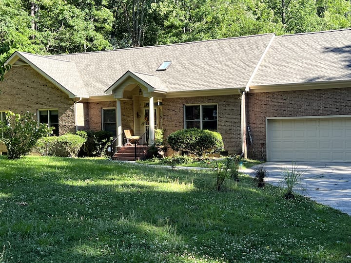 Home For The Holliday's