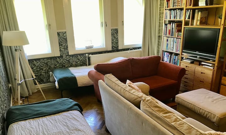 2e chambre/bureau avec 2 lits simples (1)