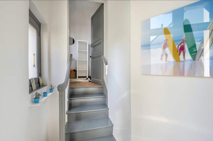 Კიბე საძინებლამდე 2