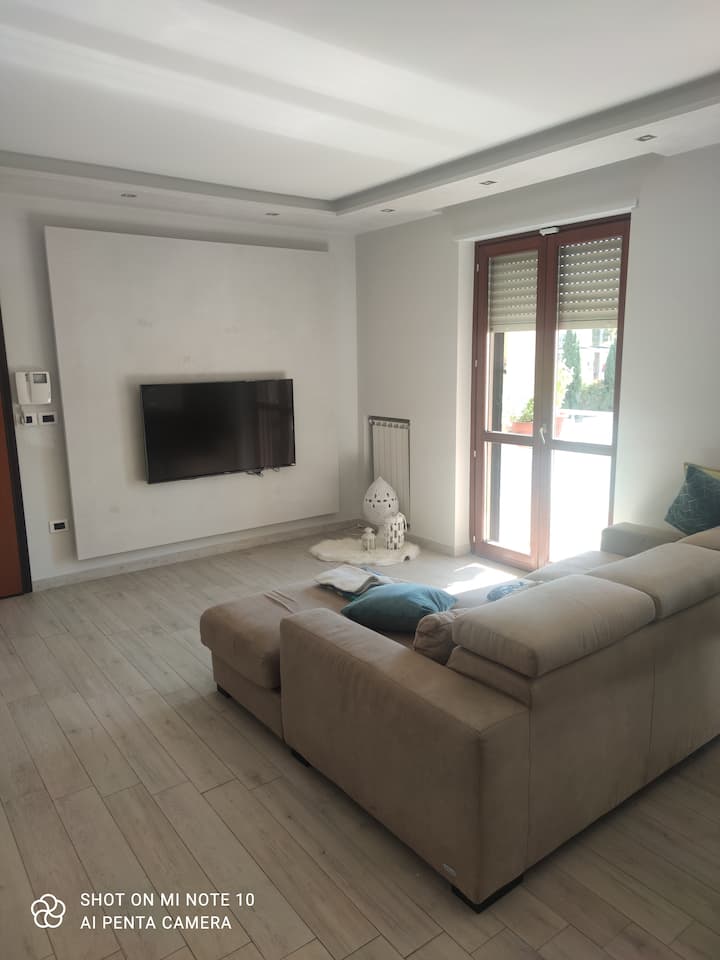 Central Apartment - Brindisi