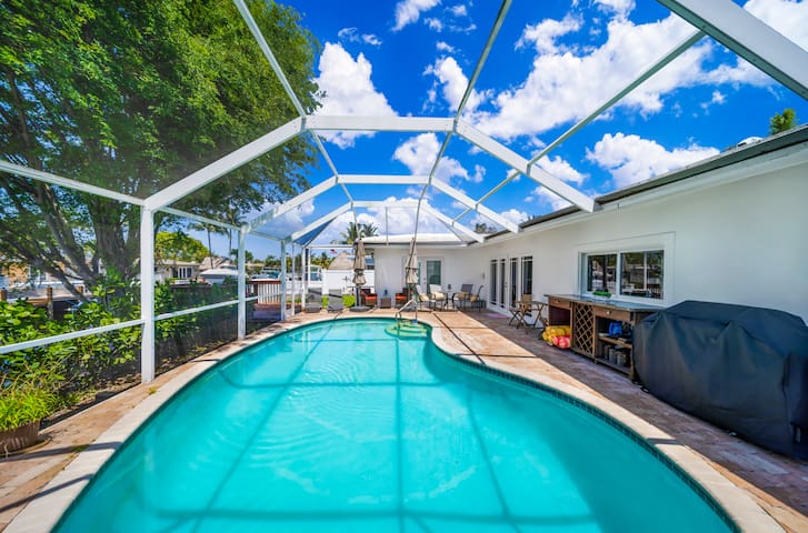 “MIA Harbor”! 4BR 2200Sqft in Pompano Beach