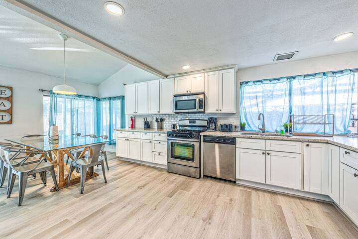 cozy villa with pool for familie gallery image 4