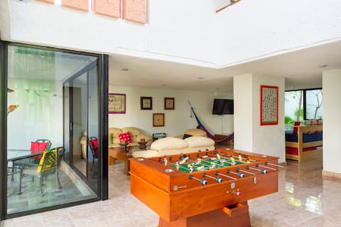 Top performing Airbnb: Have fun and relax - 10 minutes to best beaches in Supermanzana 3