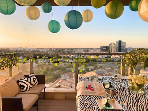 Enjoy Sunsets at 3BR Terrace Apt (כשר) Sleeps 7