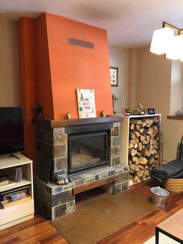 CR Habitatges managed Airbnb listing 3
