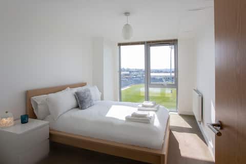 Top performing Airbnb: Stunning 2 BDR Flat Ashley Down Cricket in Bishopston And Ashley Down