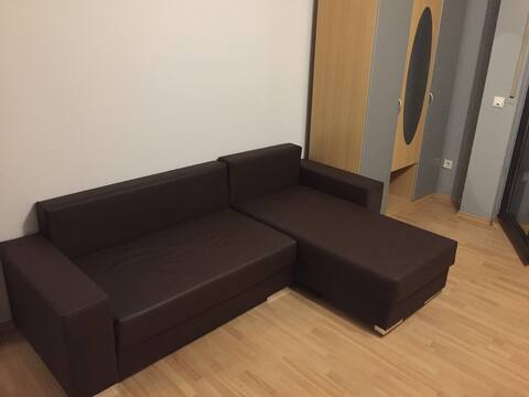 Popular Airbnb listing: Beautiful 3-room apartment with parking in the center in Südostviertel