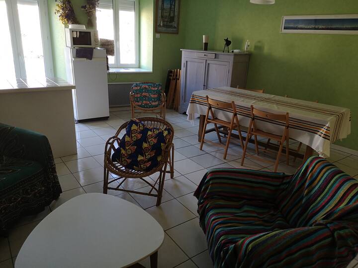 Une Maison Pour 6 Au Bord De La Neste - Arreau