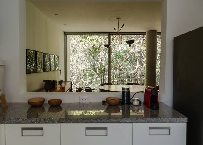 Monumental Park View Apartment | 3Br gallery image 4