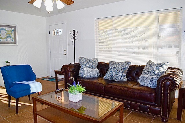 მისაღები ოთახი