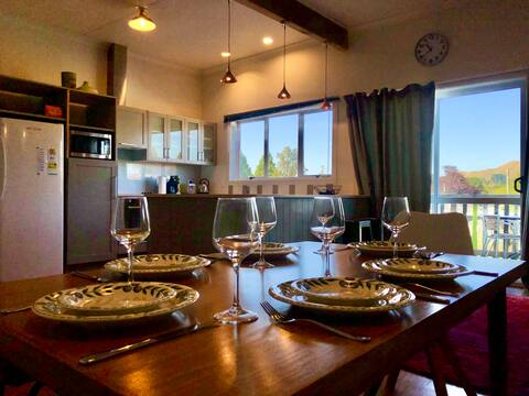 Newly Renovated Vintage Apartment in Seddon Street