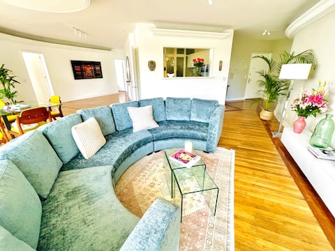 Popular Airbnb listing: Polanquito Designer Apt / PRIME Corner Location! in Polanco