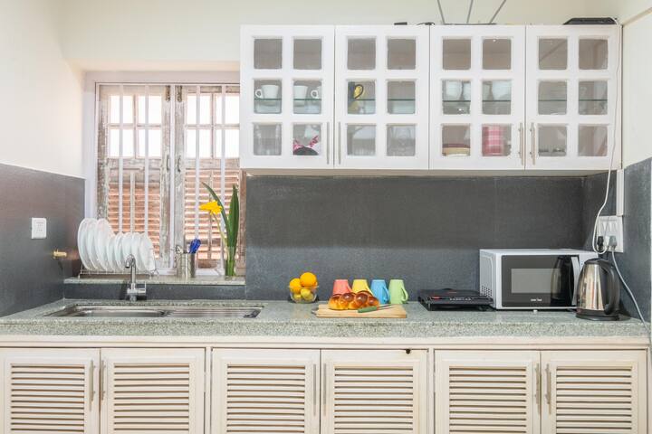 Kitchenette 1 image 1