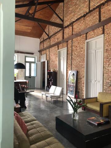 Santa Teresa Vintage Chic Villa gallery image 2