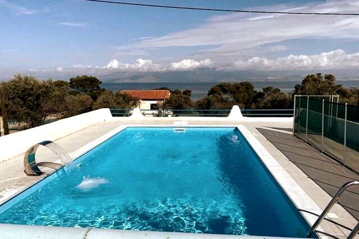 Sunny Homes managed Airbnb listing 3