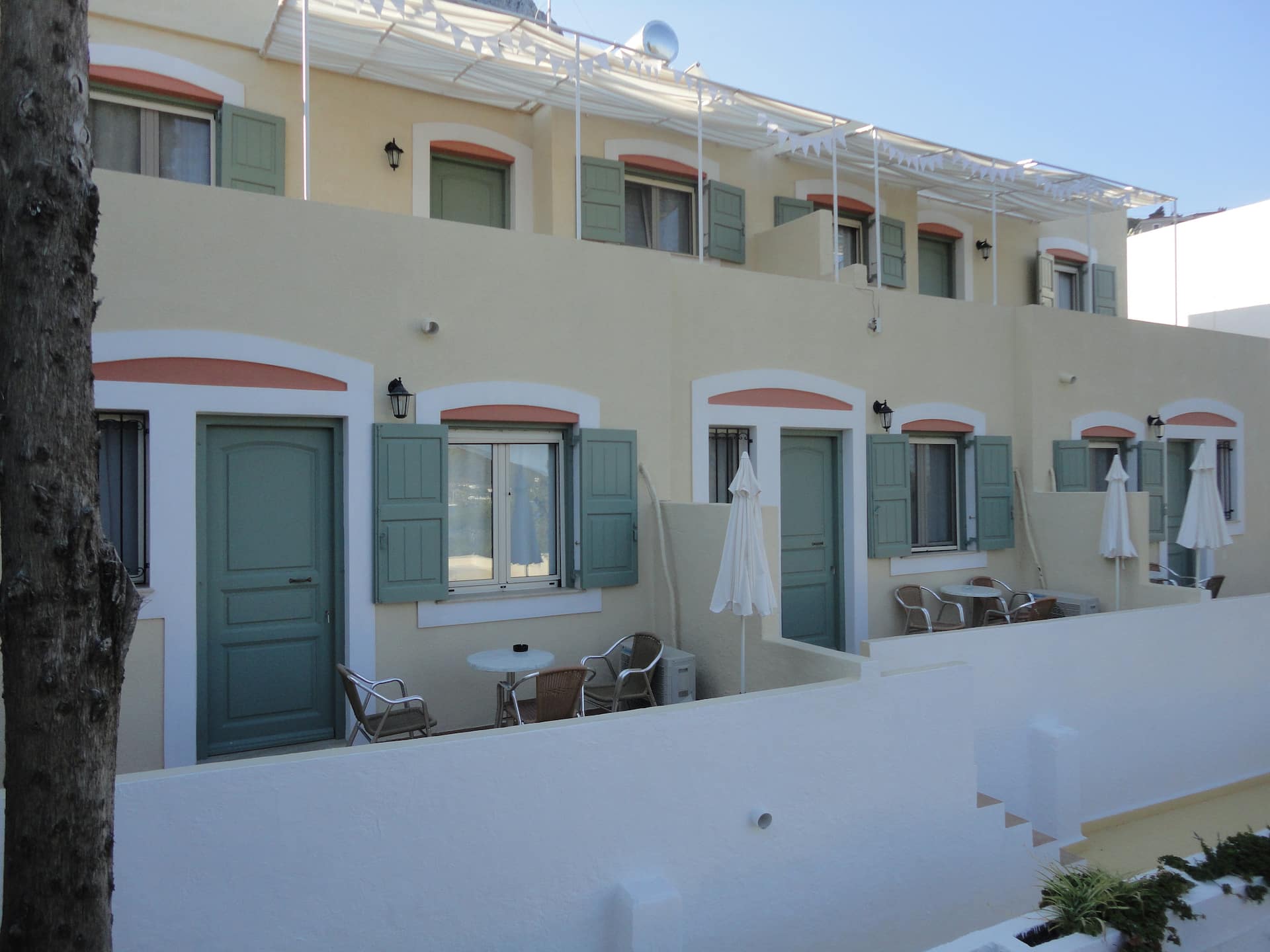 Fully furnished studio with sea view Spitakia 4