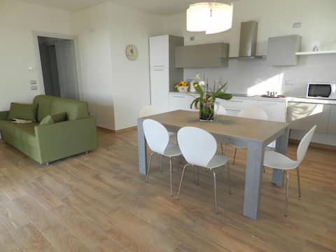 Top Airbnb: Villa Corte Alzeroni: lake view,new pool & Garage a Bardolino