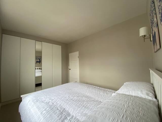 Lovely 3 bedroom flat Chelsea, SW3 gallery image 5