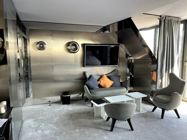 Sublime Suite in Saint Germain (Montana 7)