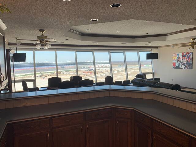 Texas Motor Speedway Condo 902 gallery image 2